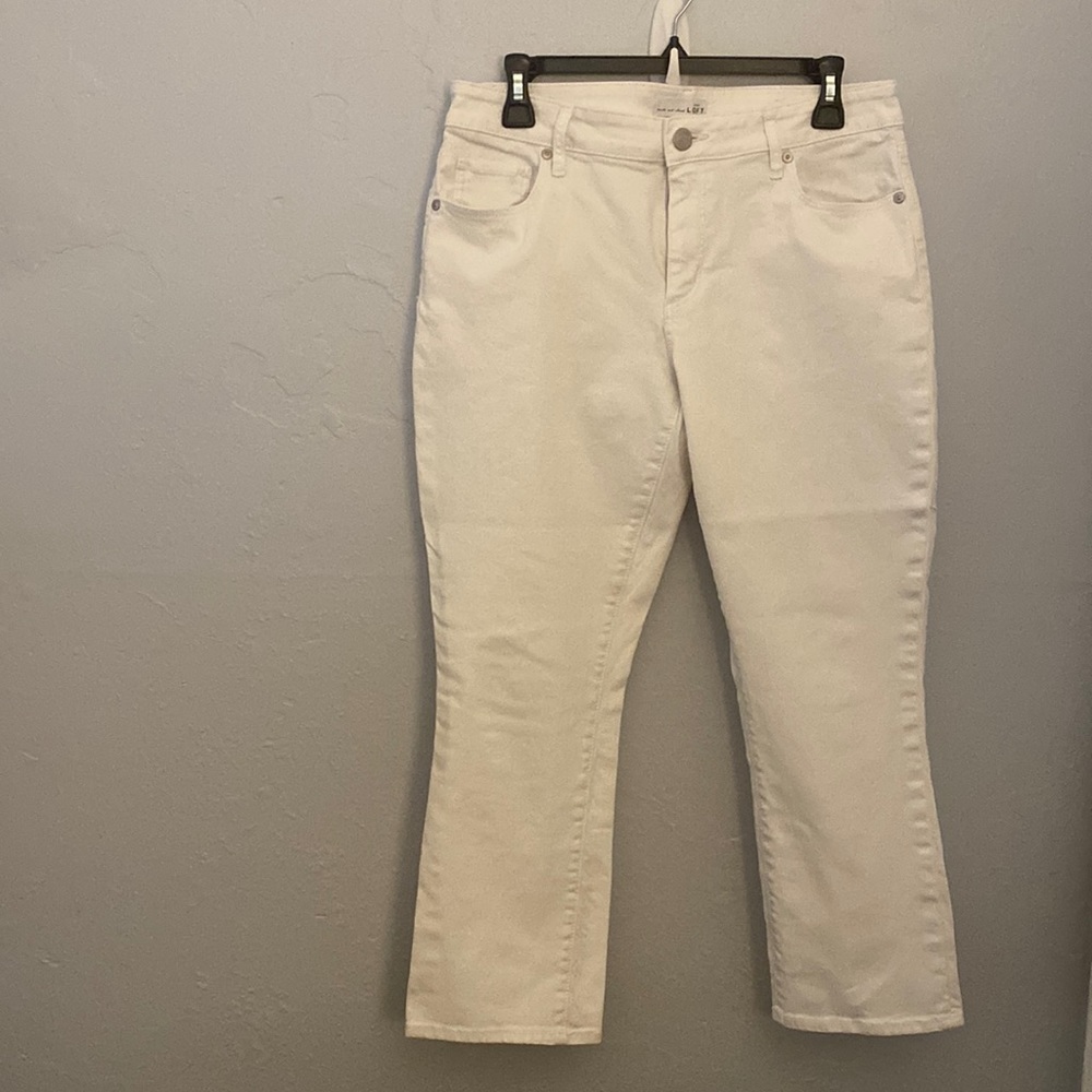 LOFT Curvy Kick Crop Jeans